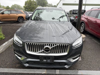 2021 Volvo XC90 Base