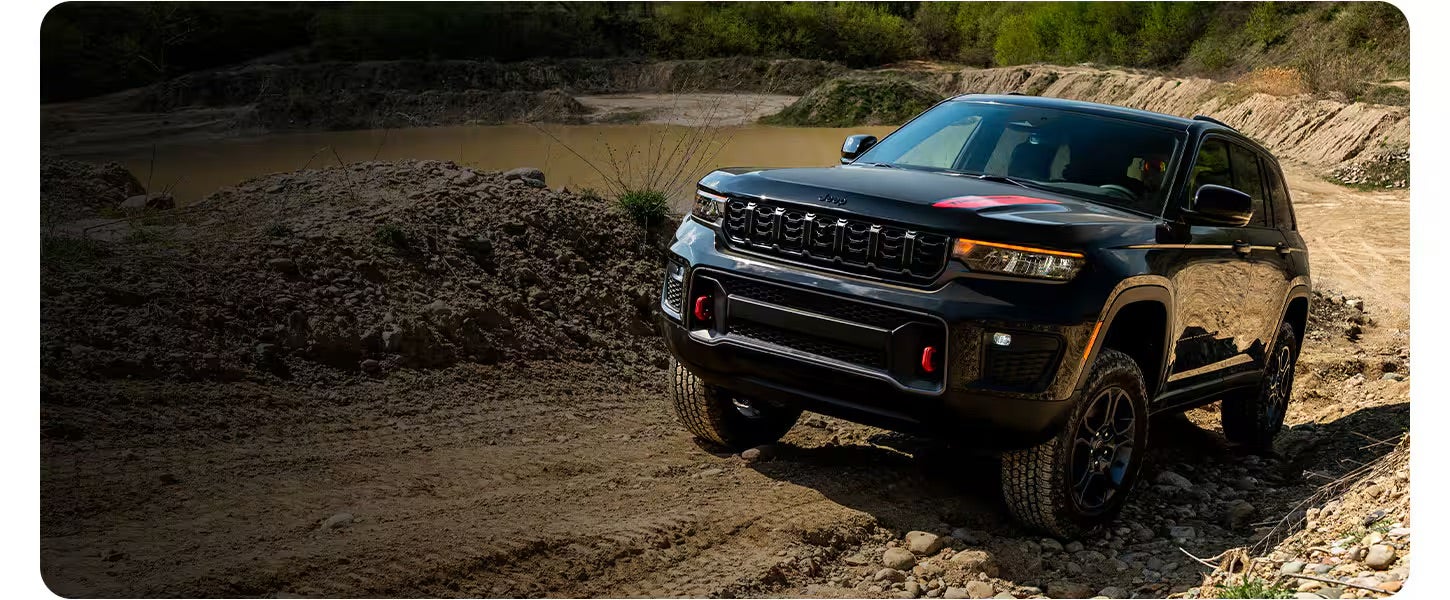 2027 Jeep Grand Cherokee — Romano Chrysler Jeep serving North Syracuse NY